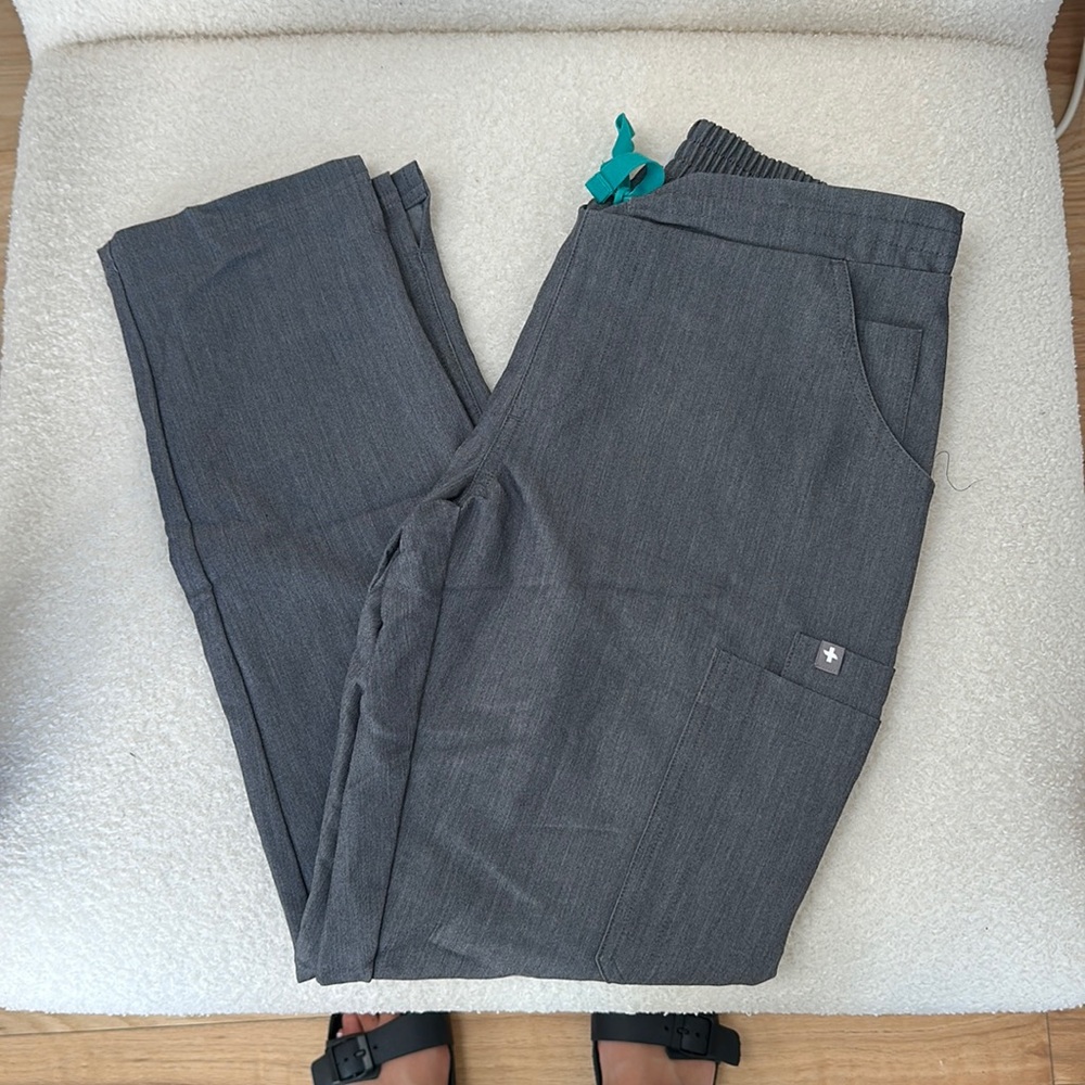 Figs pants